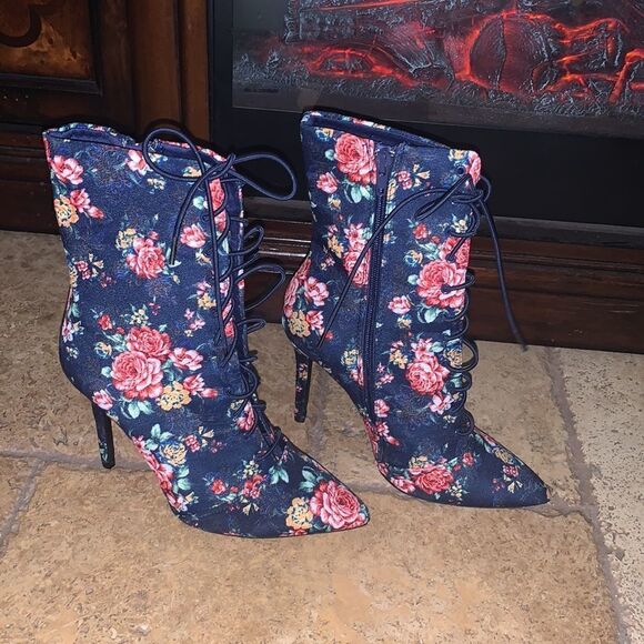 Floral Blue Printed Boots - Picture 3 of 7